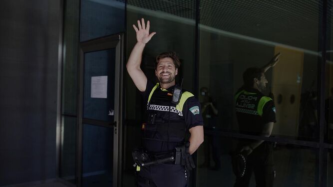 El policía local de Sevilla que ha superado el Covid 19, Mario Tinoco Paredes.