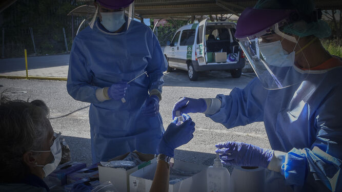Fase 2 de la desescalada del coronavirus en Sevilla: entre negocios que arrancan, y pruebas PCR