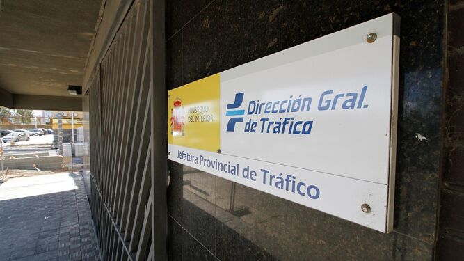 Oficinas de la Dirección General de Tráfico en Huelva.
