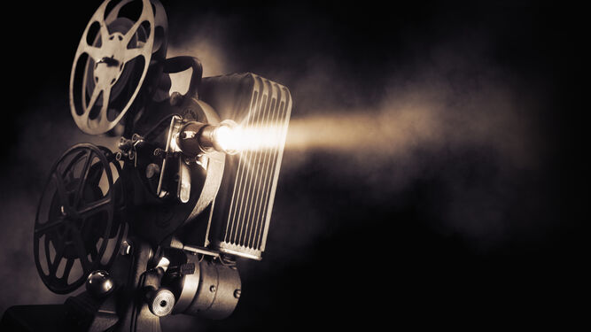 El cine post-Covid, según los expertos, se debatirá entre superproducciones y estrenos en 'streaming'.