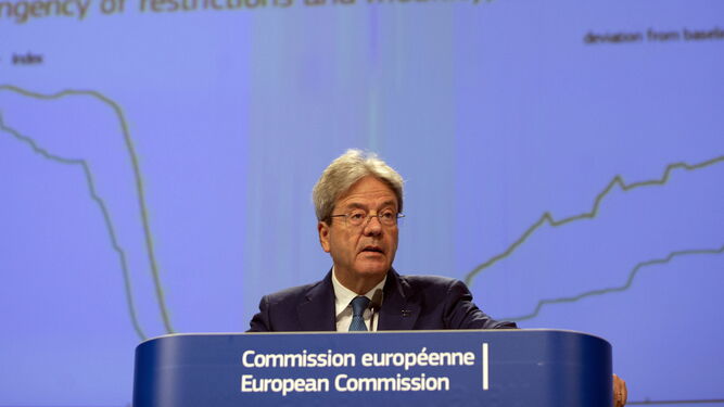 Paolo Gentiloni, comisario europeo de Economía, comparece en Bruselas.