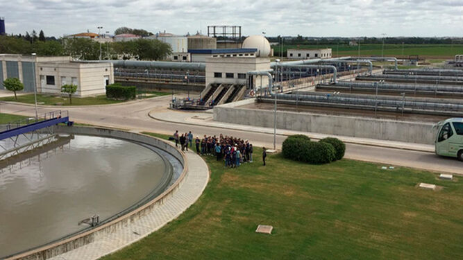 La Estación Depuradora de Aguas Residuales (EDAR) Guadalquivir, situada en Palomares.