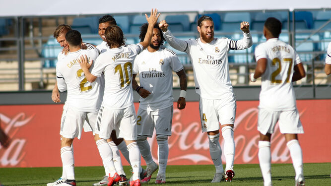 Los jugadores del Real Madrid en un partido reciente.