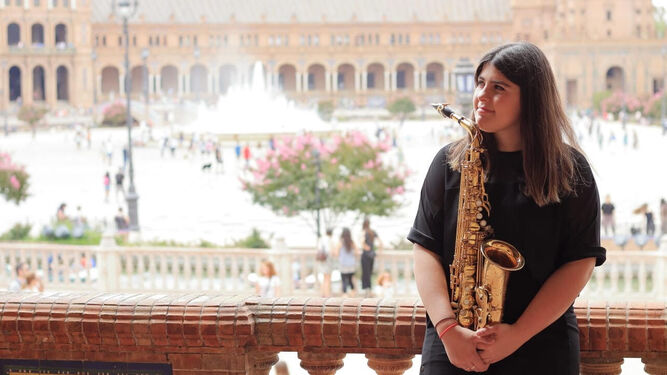 La joven sevillana de 22 años Alicia Camiña Ginés estudia música en Boston.