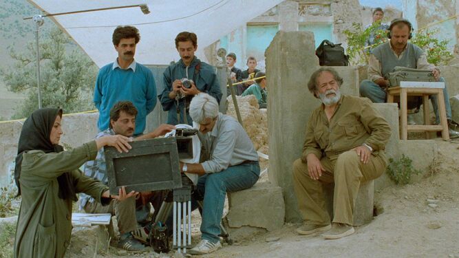 Una imagen de 'A través de los olivos', segunda entrega de la 'Trilogía Koker' de Kiarostami.