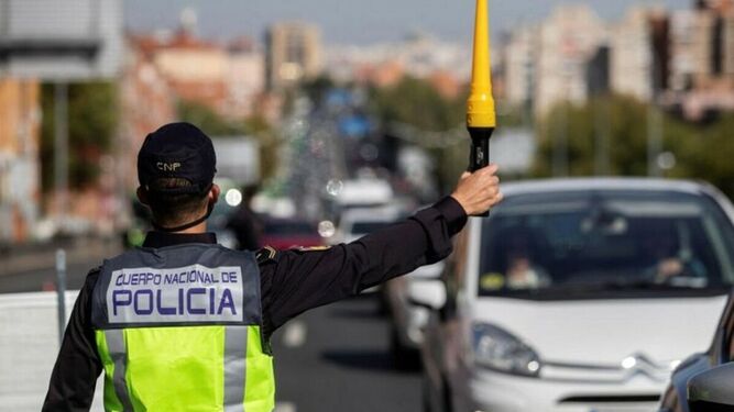 Cómo moverse entre municipios durante el cierre perimetral de Andalucía