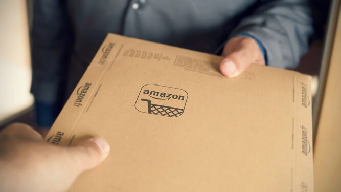 Amazon ofrece ofertas de empleo para reforzar su campaña de Navidad.