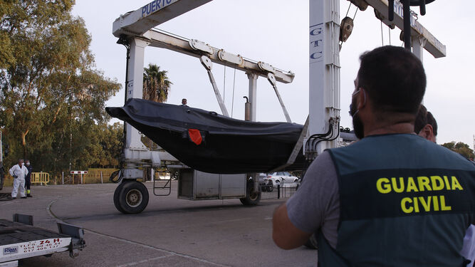 Intervenidas dos narcolanchas por la Guardia Civil en el Guadalquivir