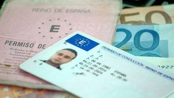 La DGT recuerda que los carnet de conducir británicos dejan de tener validez en España
