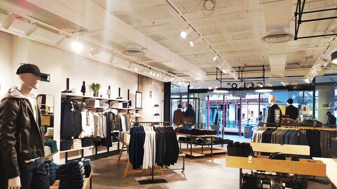La firma de moda Celio abre tienda en centro comercial Torre Sevilla con precios rebajados