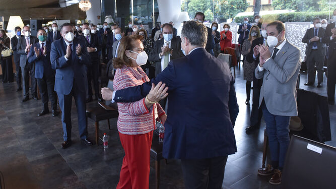 I Premio Reconocimiento Andaluz a D&ntilde;a. Concha Yoldi, Presidenta de la Fundaci&oacute;n Pers&aacute;n