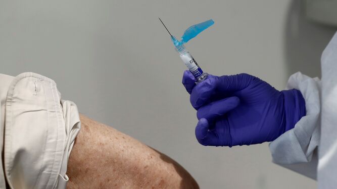 Imagen de archivo de la campaña de vacunación de la gripe en 2020.