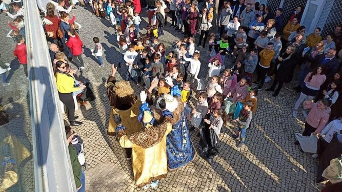 Los Reyes Magos en las calles de El Palmar de Troya, otro año.