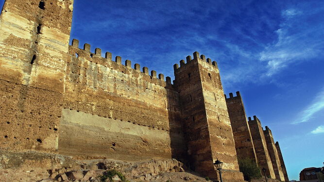El castillo de  Burgalimar en Baños  de  la Encina (Jaén).