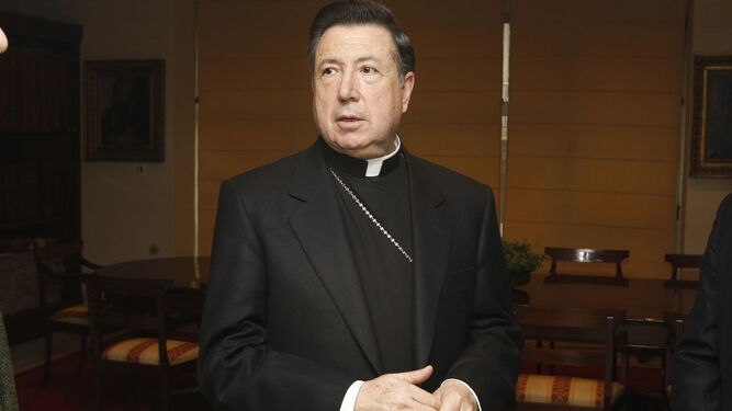 Juan del Río, arzobispo castrense.