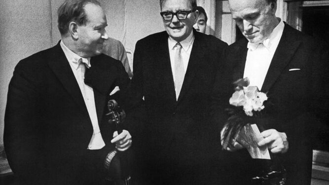 Oistrakh, Shostakóvich y Richter en 1968, artistas tras el telón de acero.