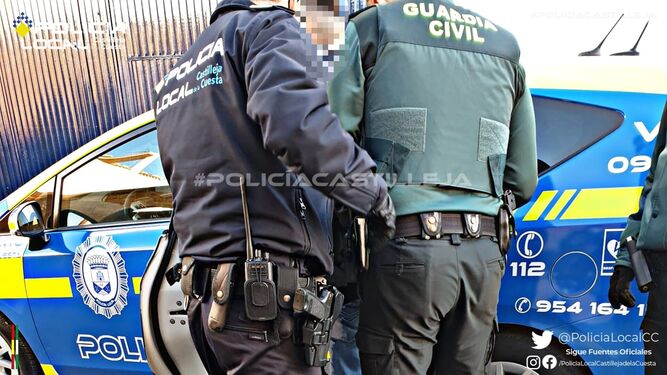 La detención del sospechoso en Castilleja de la Cuesta.