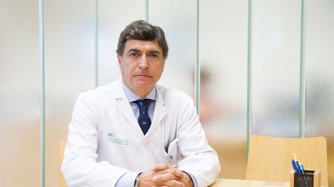 El doctor Barquero, presidente de la Sociedad Española de Cirugía Cardiovascular.