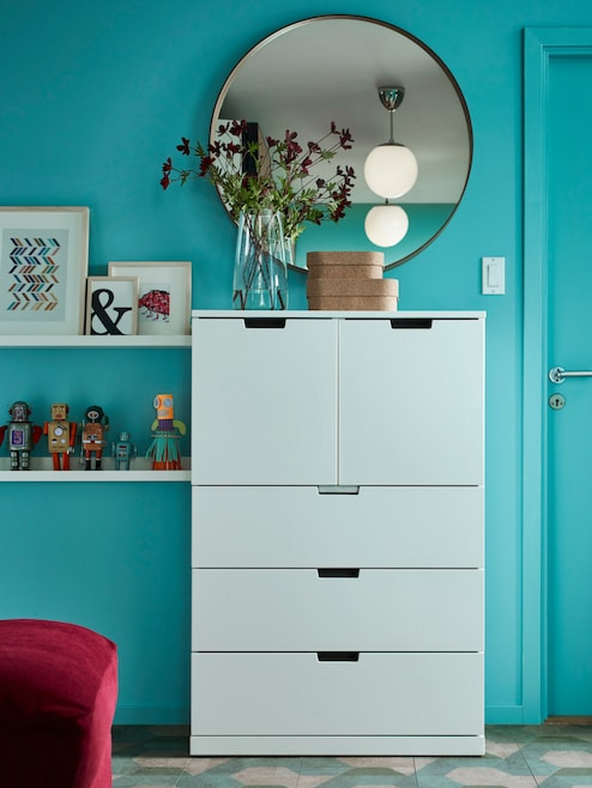 Ocho muebles de Ikea con los que ganar espacio de almacenamiento en un  salón pequeño y hacer de la funcionalidad la clave del estilo
