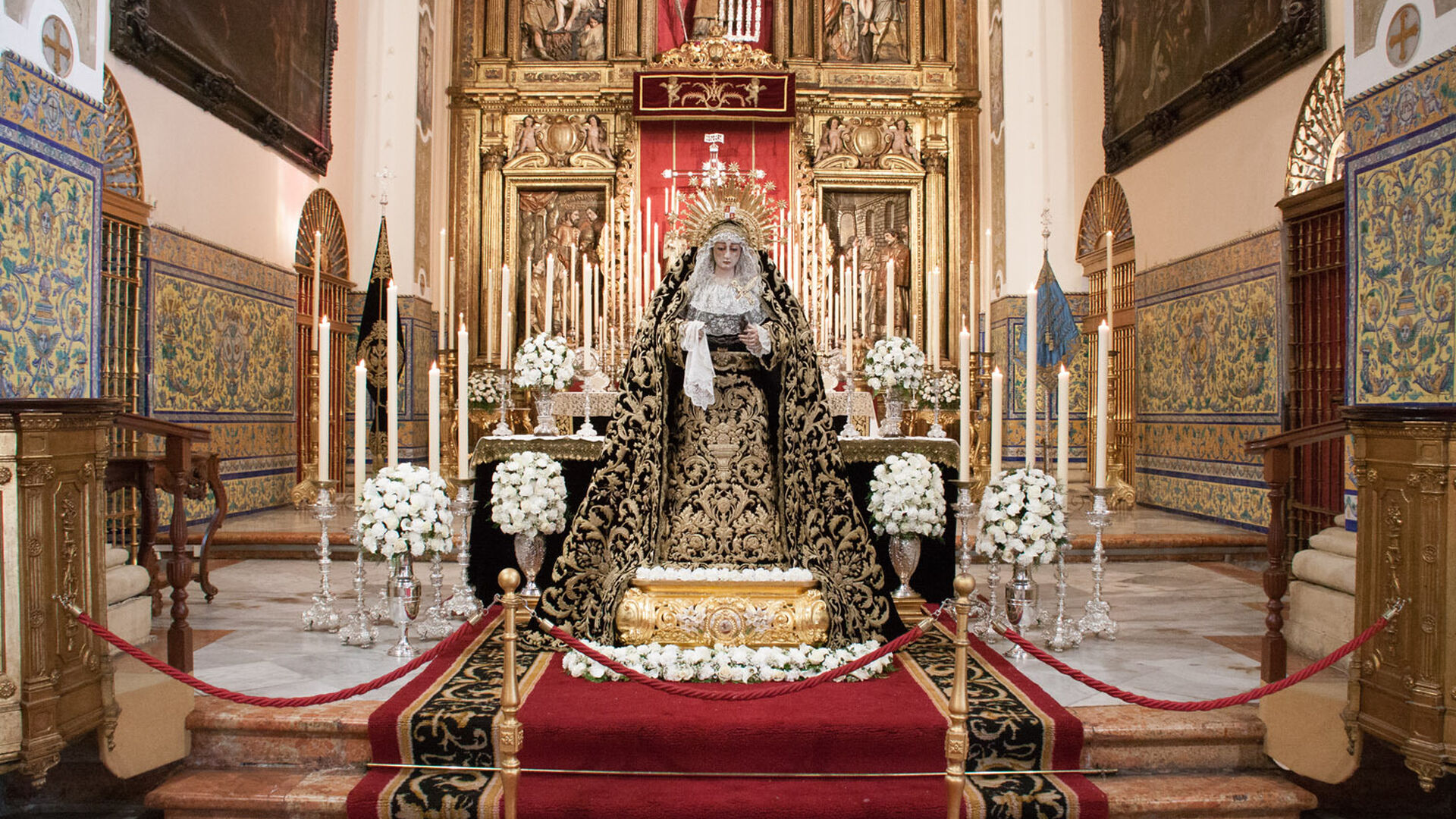 Ins&oacute;lita estampa de la Soledad de San Lorenzo en el inicio de sus cultos