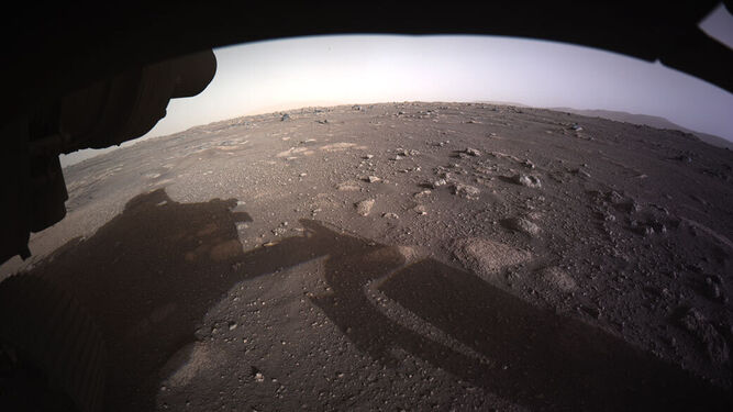 Primeras imagen en color de Marte enviada por Perseverance.