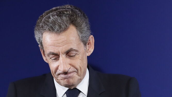 Nicolas Sarkozy es condenado a tres años de prisión por corrupción y tráfico de influencias