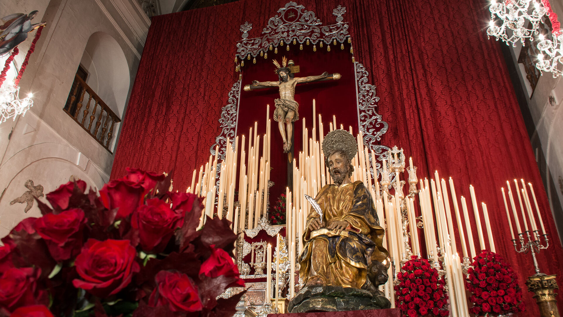 El Cristo del Buen Fin en su altar de quinario