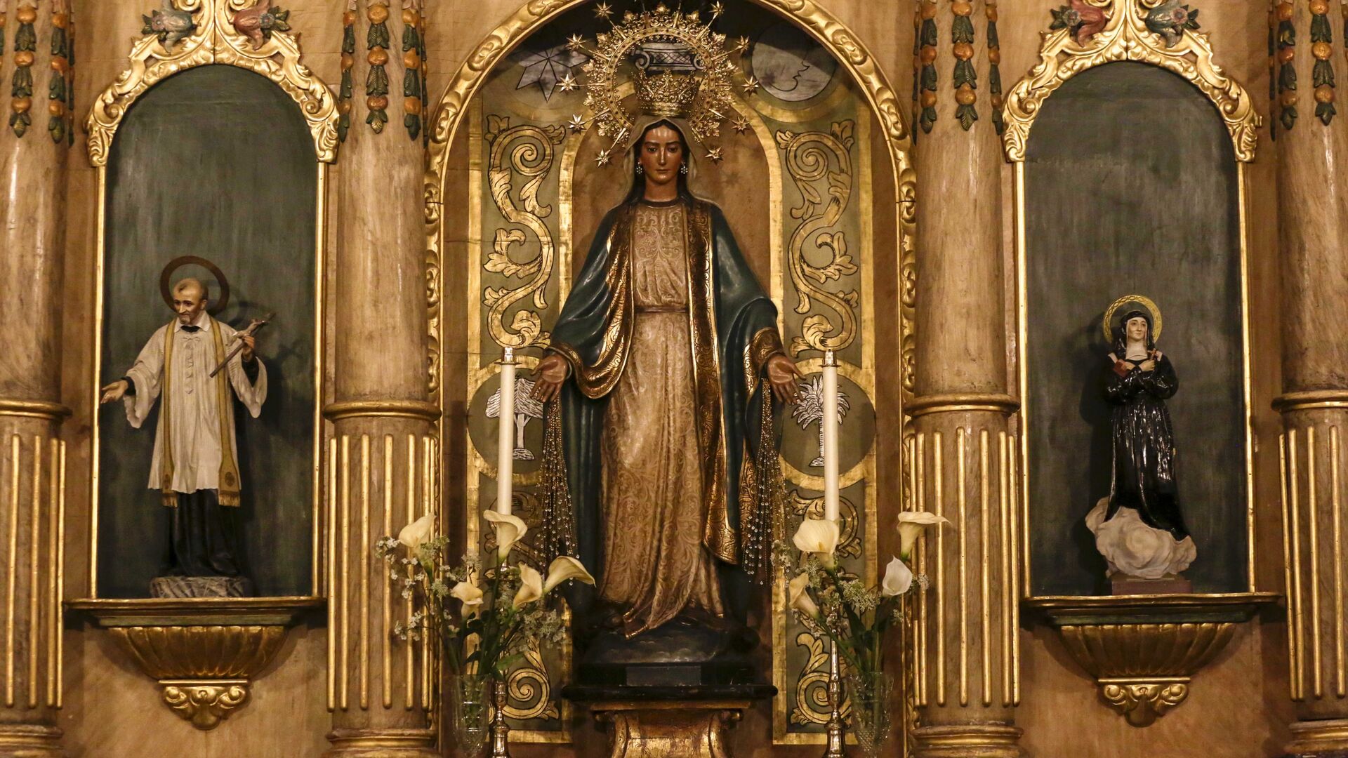 Virgen Milagrosa, obra de Castillo Lastrucci