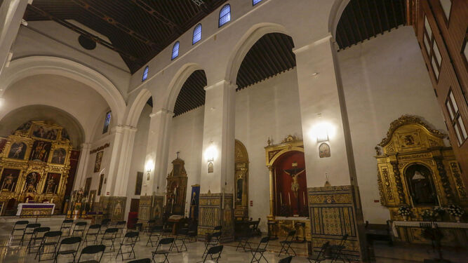 Interior de la parroquia de San Román
