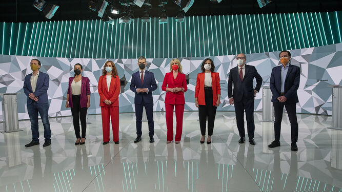 Pablo Iglesias, Rocío Monasterio, Mónica García, Isabel Díaz Ayuso, Ángel Gabilondo y Edmundo Bal, en el debate electoral de anoche en Telemadrid.