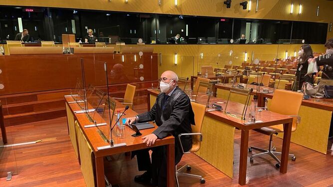Manuel Pérez Peña se dirige al Tribunal de Luxemburgo