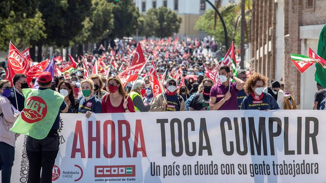 Manifestación por el Primero de Mayo en Cádiz.