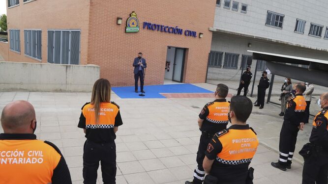 La inauguración de las nuevas instalaciones de Protección Civil, en el complejo que compartirán con la Policía Local y la Guardia Civil, entre San José y La Rinconada.