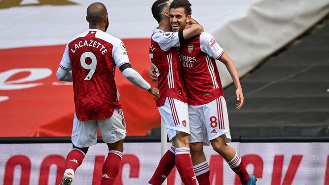 Dani Ceballos celebra un gol con el Arsenal.