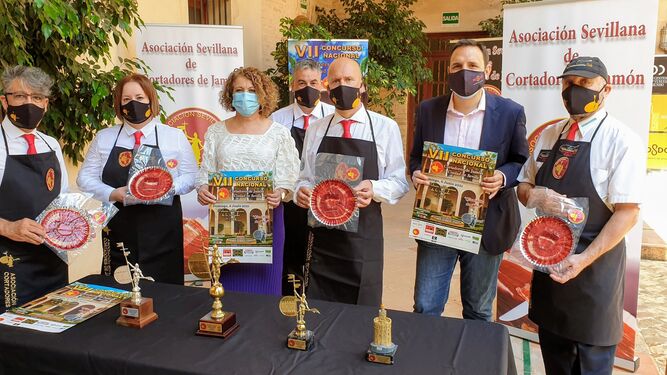 Presentación del VII Concurso Nacional de Cortadores de Jamón Ciudad de Sevilla.