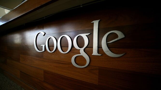 Logo de Google en su sede central en California.