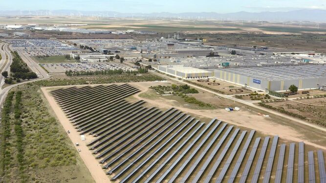 Planta fotovoltaica  de 19.200 paneles instalada en Figueruelas.