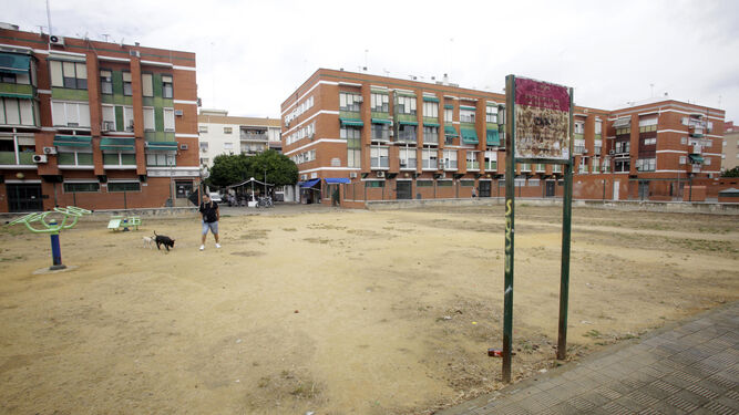 Aspecto actual de la plaza Horacio Hermoso Araujo en el Tiro de Línea.