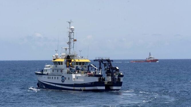 El buque oceanográfico 'Ángeles Alvariño' en costas canarias
