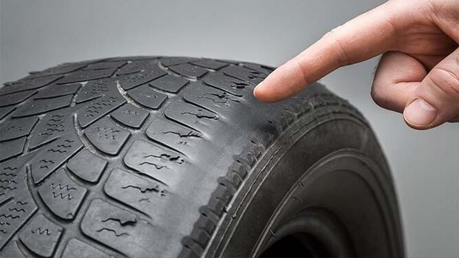 Operación Salida: hasta 240.000 vehículos circulan con neumáticos en mal estado