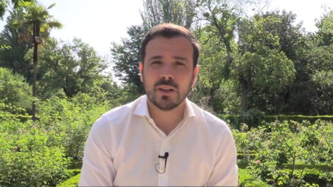 El polémico vídeo de Alberto Garzón que recomienda reducir el consumo de carne desata una oleada de críticas