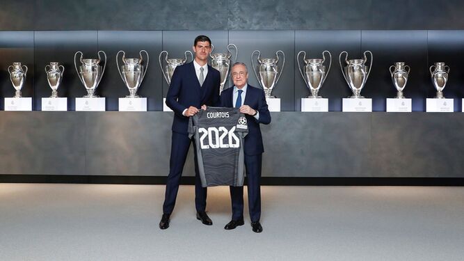 Courtois renueva con el Real Madrid hasta 2026