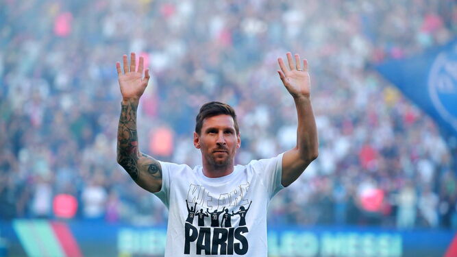 Lionel Messi durante su presentación previa al partido de Liga del PSG