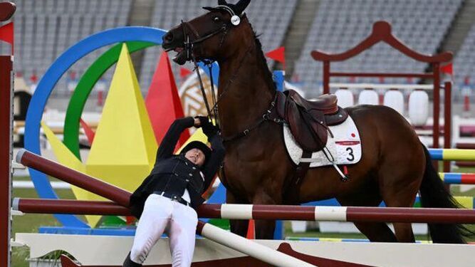 La PETA pide al COI eliminar la hípica de los JJOO tras el maltrato a un caballo en Tokio