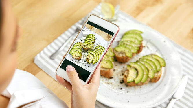 Las recetas con aguacate abundan en redes como Instagram. Es uno de los alimentos más fotografiados y compartidos.