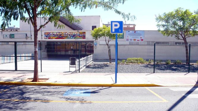 Uno de los colegios públicos de Mairena del Aljarafe en los que se desarrollará el proyecto de Caminos escolares seguros.