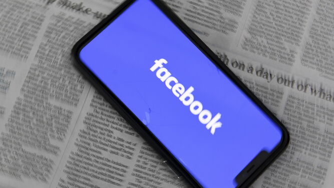 Facebook extiende a España sus pruebas para reducir el contenido político que muestra