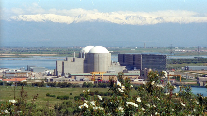 Vista de la Central Nuclear de Almaraz, en la provincia de Cáceres.