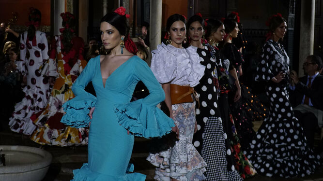 'Gratitud', la última colección de trajes de flamenca de Lina.