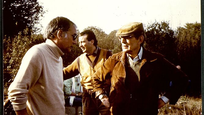 Mario Camus, Juan Diego y Miguel Delibes en el rodaje de 'Los santos inocentes'.